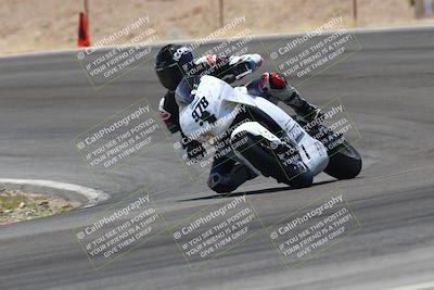 media/Apr-20-2025-AHRMA (Sun) [[393a79c373]]/Race/Group 7/Turn 4b/